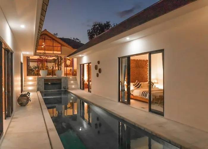 Hakem Elegant And Modern 4 Bedrooms Pool View Canggu