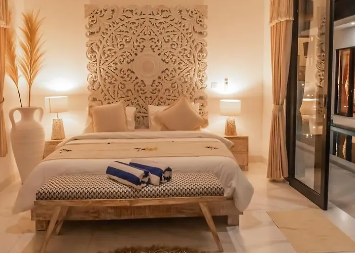 Hakem Elegant And Modern 4 Bedrooms Pool View *