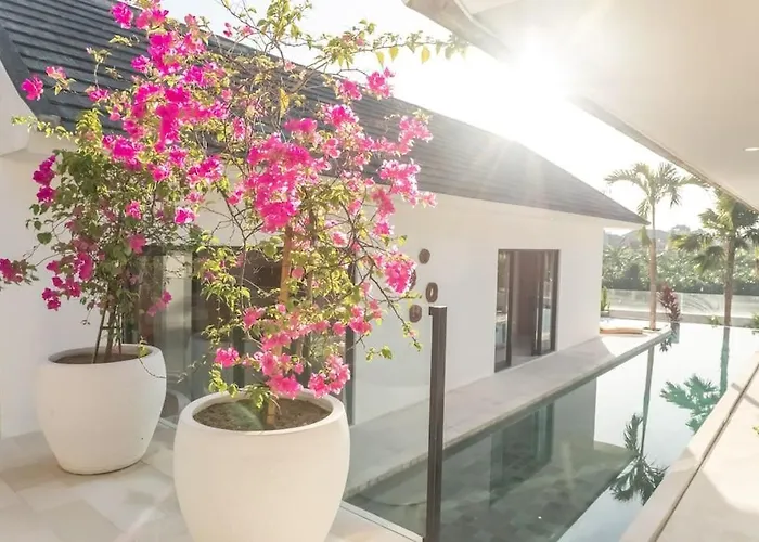 Hakem Elegant And Modern 4 Bedrooms Pool View *