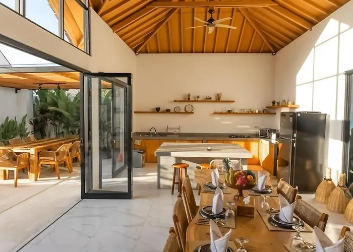 Hakem Elegant And Modern 4 Bedrooms Pool View * Canggu